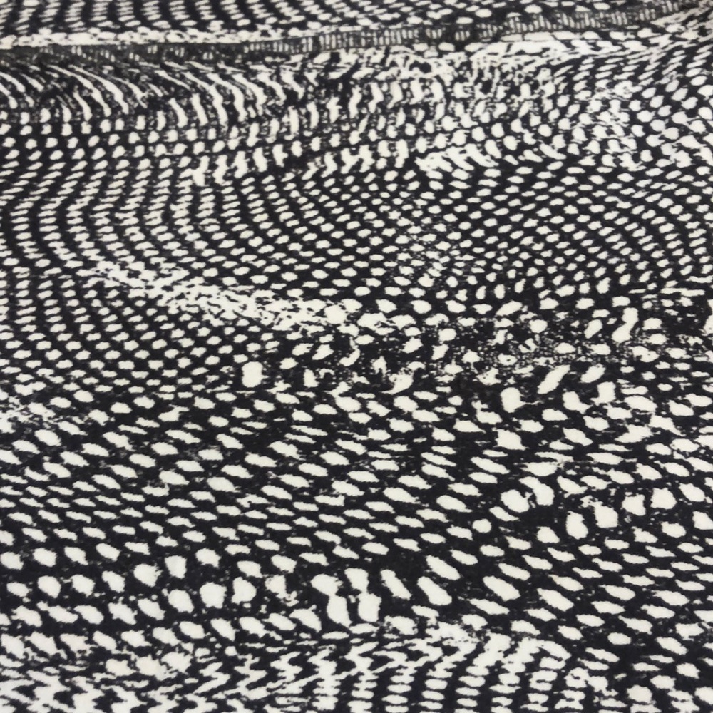 Lululemon Athletica Patterned Cropped Leggings - Picture 3 of 4
